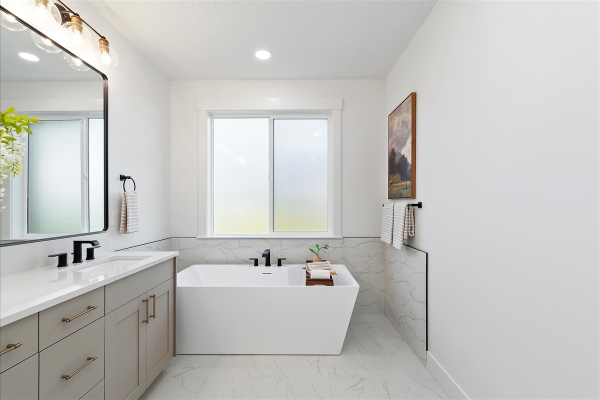 RTL Custom Bathroom, Osprey Estates